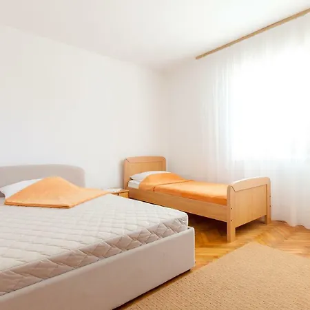 Zeljka Apartment Podstrana