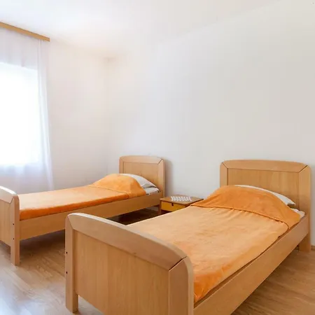 Zeljka Apartment *